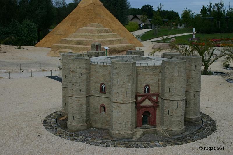 Castel del Monte.jpg